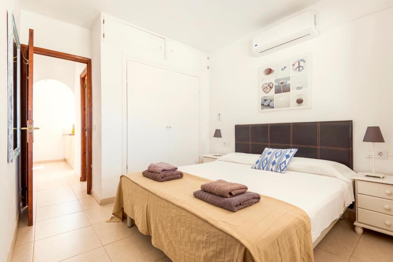 Villa Valeria With Private Pool By Dadovillas Cala En Porter  Bagian luar foto